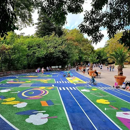 Daire Attic - атик студио Varna