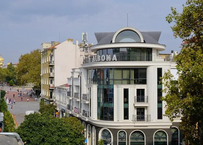 Attic - атик студио * Varna