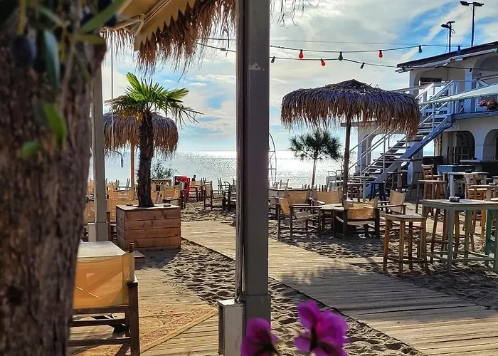 Attic - атик студио Lejlighed