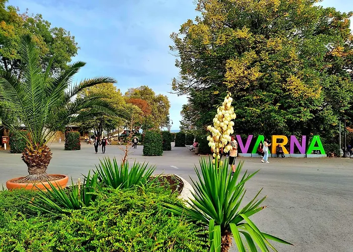 Lejlighed Attic - атик студио Varna