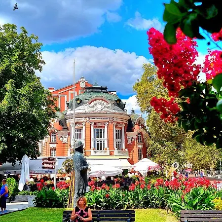 Attic - атик студио