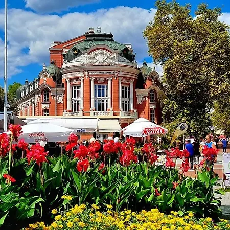 Attic - атик студио * Варна